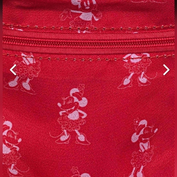LOUNGEFLY Disney Minnie Mouse Quilted Bow Purse or Crossbody Bag! NWT! - Picture 7 of 16
